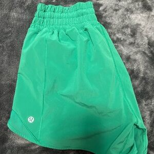 Lululemon Green Athletic hotty hot Shorts